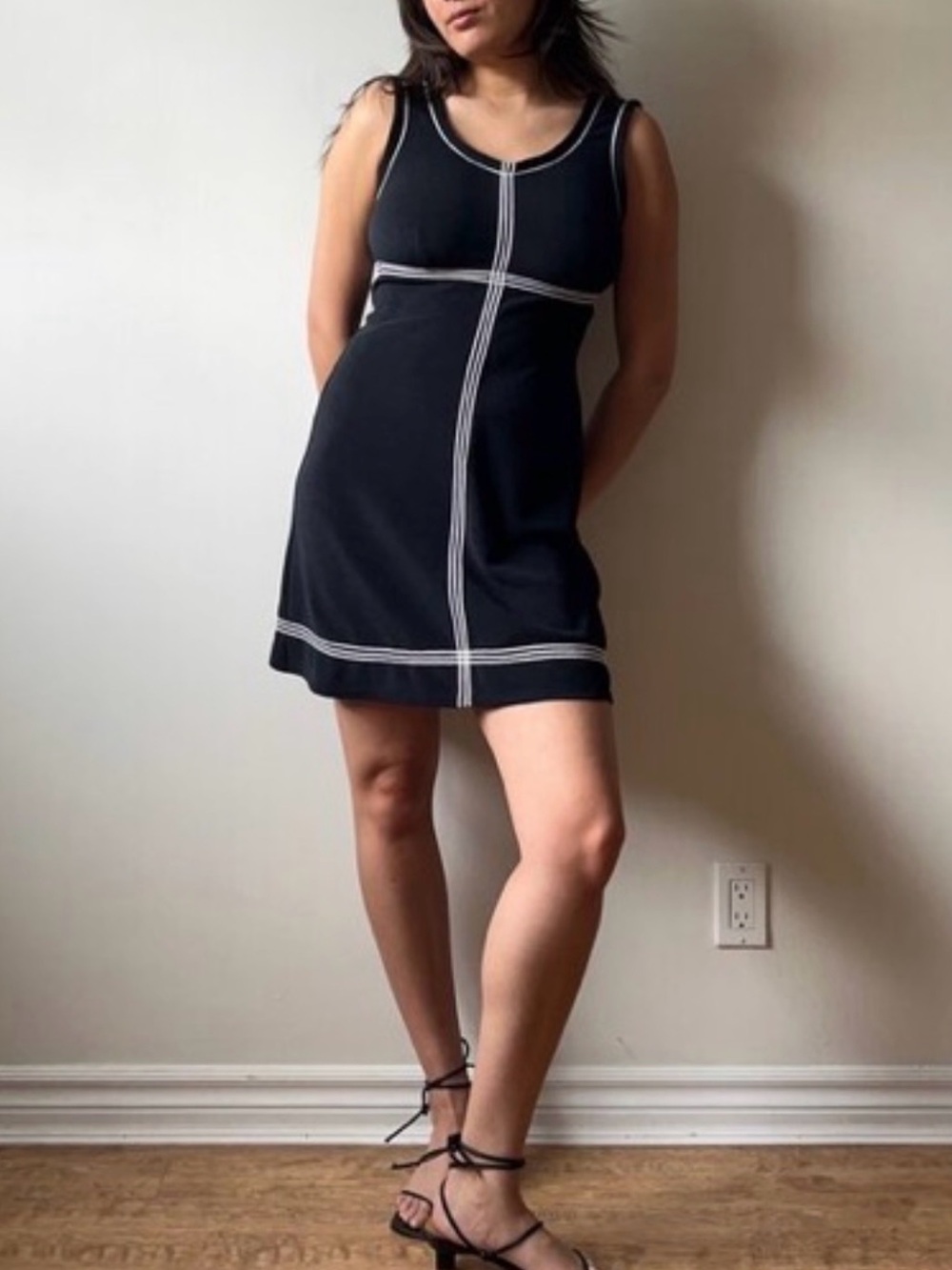 EUC vintage dress - size 6